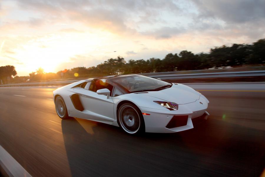  Lamborghini Aventador LP700-4 Roadster 2012 года  (фото 51 из 88)
